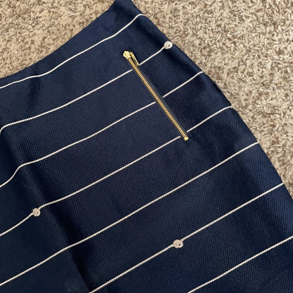 Skirt - Picture 5 of 5
